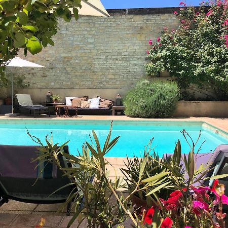 Gigny  La Cour Des Delices B&B 외부 사진