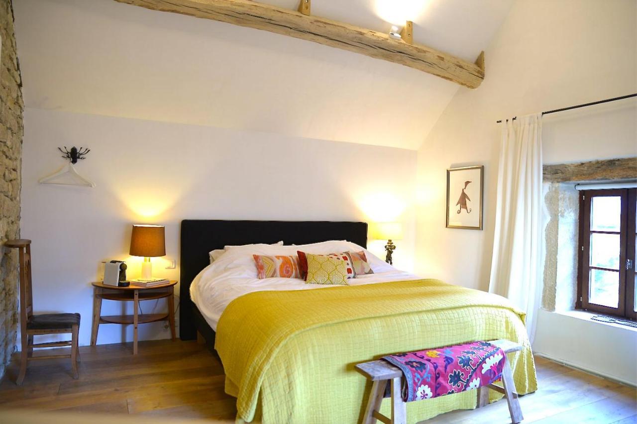 Gigny  La Cour Des Delices B&B 외부 사진